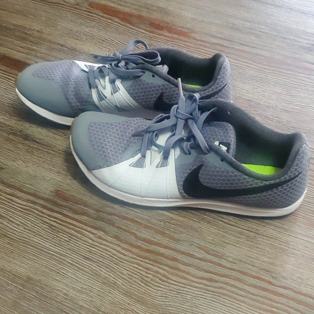 Nike rival waffle sneakers